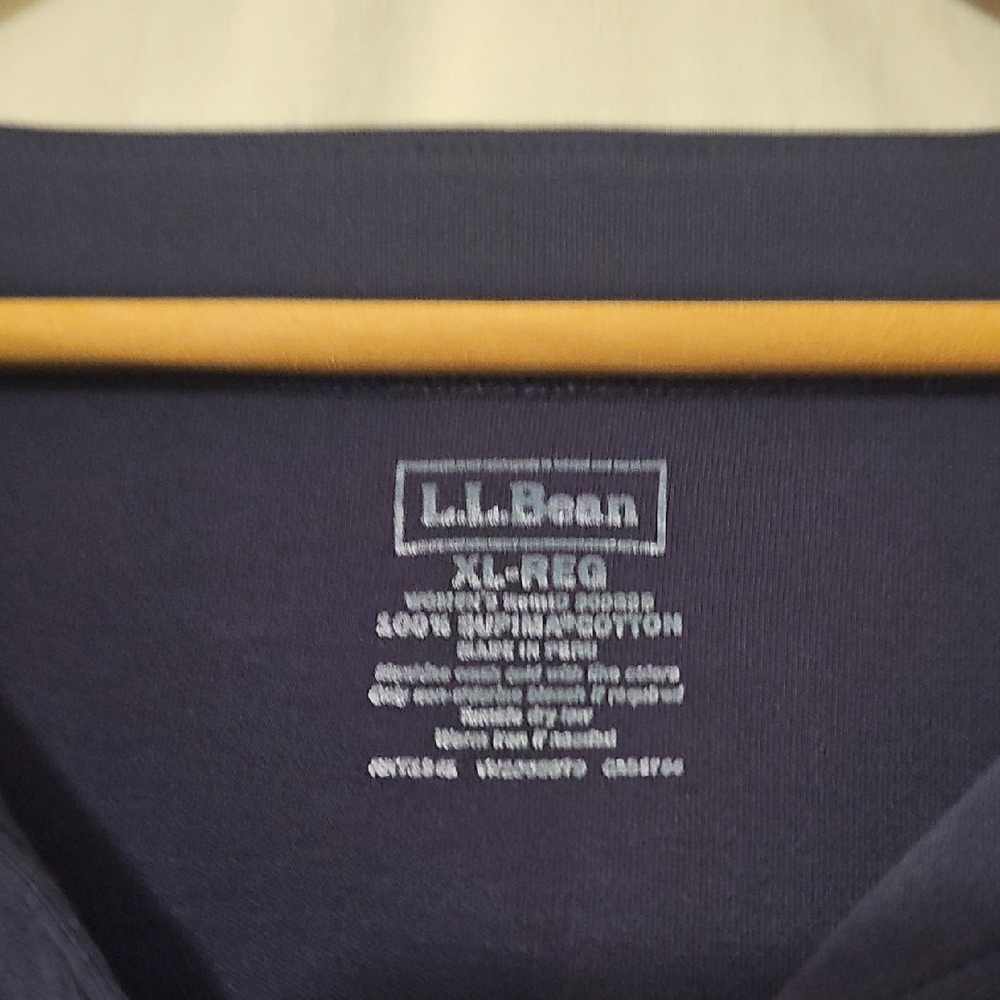 L.L. Bean Women's Dark Blue Three Quarter Sleeve Shirt - Picture 2 of 3